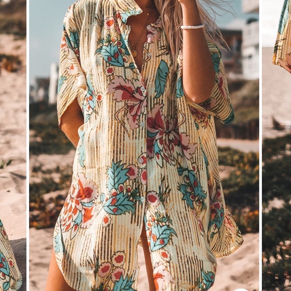 Curvy All Other - FLORAL PRINT BUTTONED COVER UP